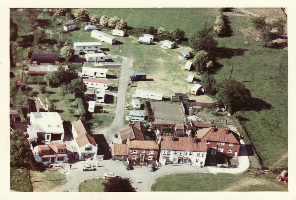Appleton Roebuck: aerial photo of Chapel Green (2)