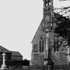 Appleton church and cenotaph