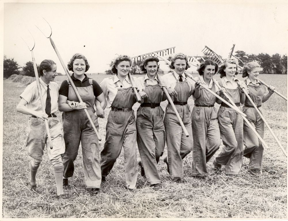 Land girls at Nun Appleton